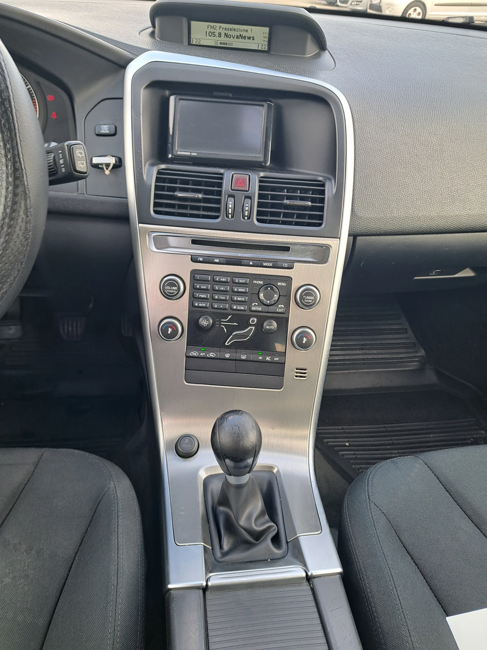 Volvo XC60 2, 4d | Mobile.bg — изображение 12