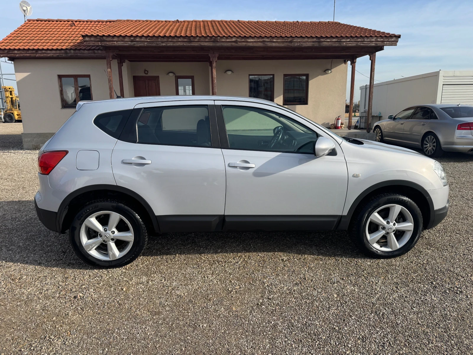 Nissan Qashqai ������� 4�4 | Mobile.bg � ����������� 2