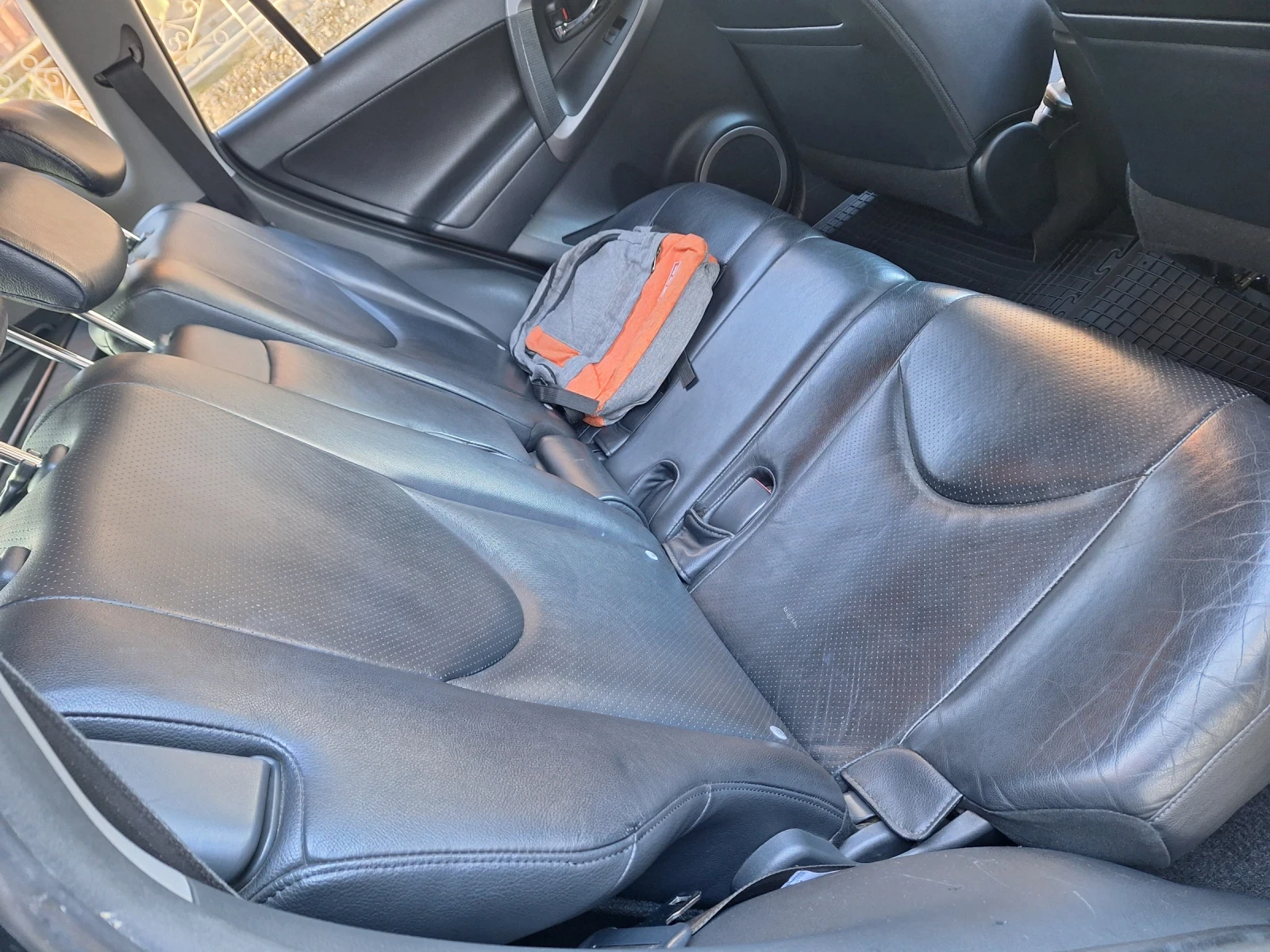 Toyota Rav4 | Mobile.bg � ����������� 14