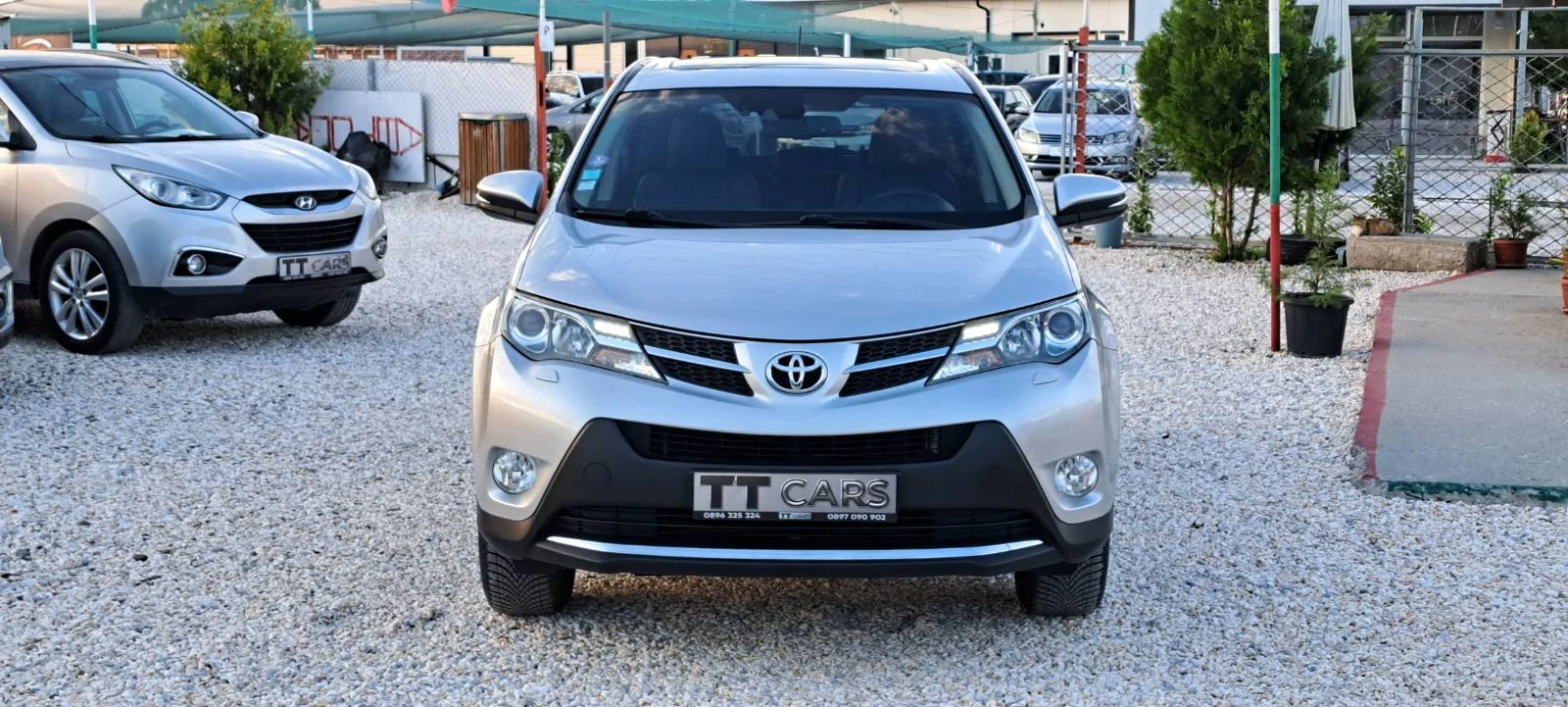 Toyota Rav4 2.0 i 4x4 Авт. Кожа, Нави, Подгрев, LED, снимка 2 - Автомобили и джипове - 54455524