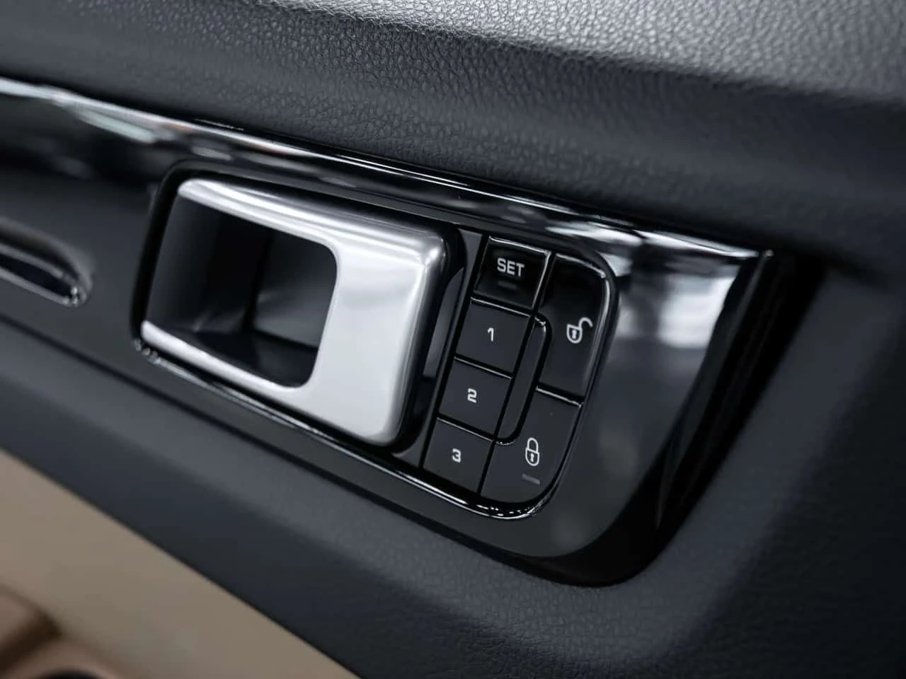Porsche Cayenne * Type 9YA * CARFAX * ���� �� �� | Mobile.bg � ����������� 15