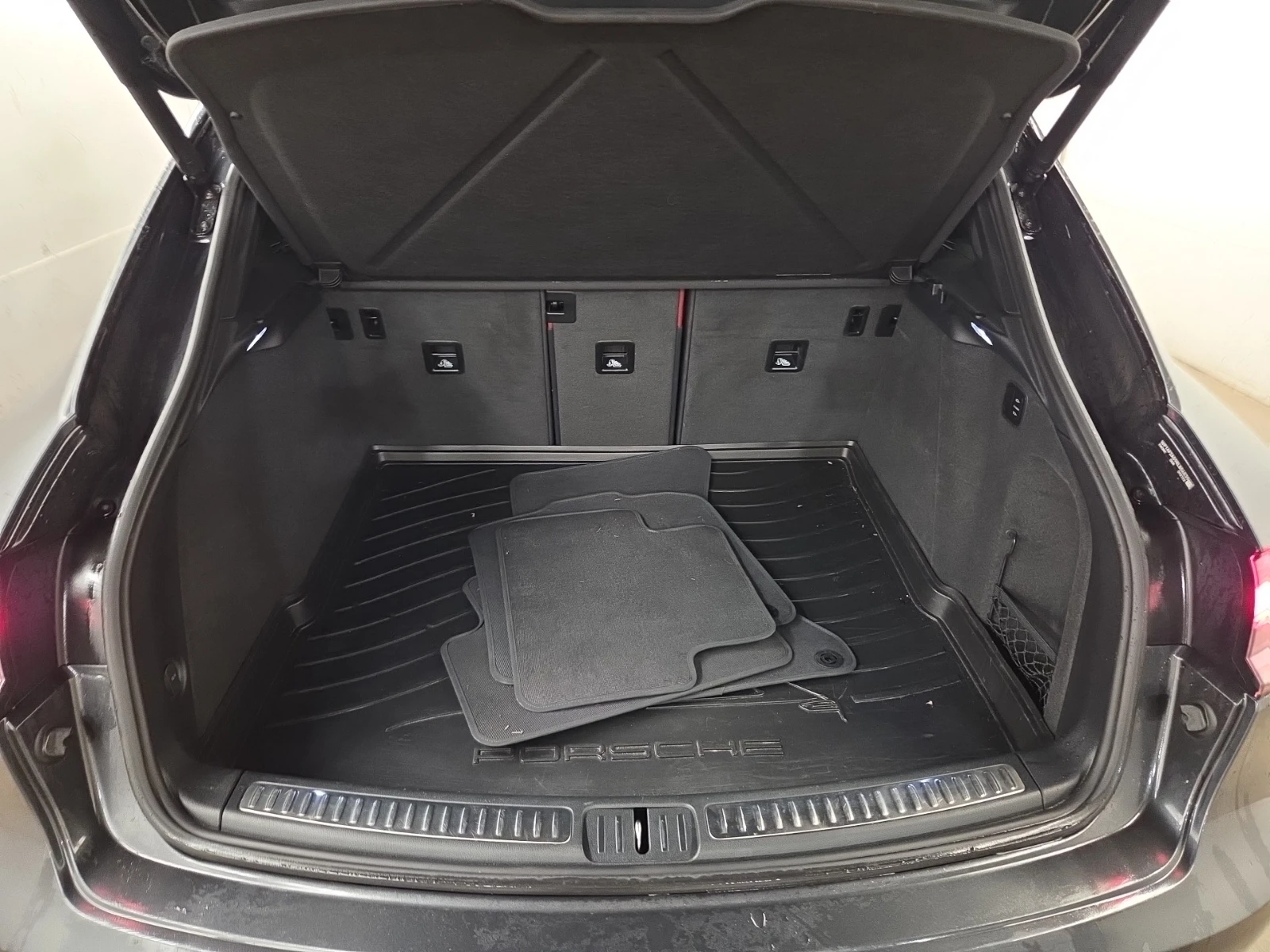 Porsche Macan GTS, снимка 8 - Автомобили и джипове - 54757073