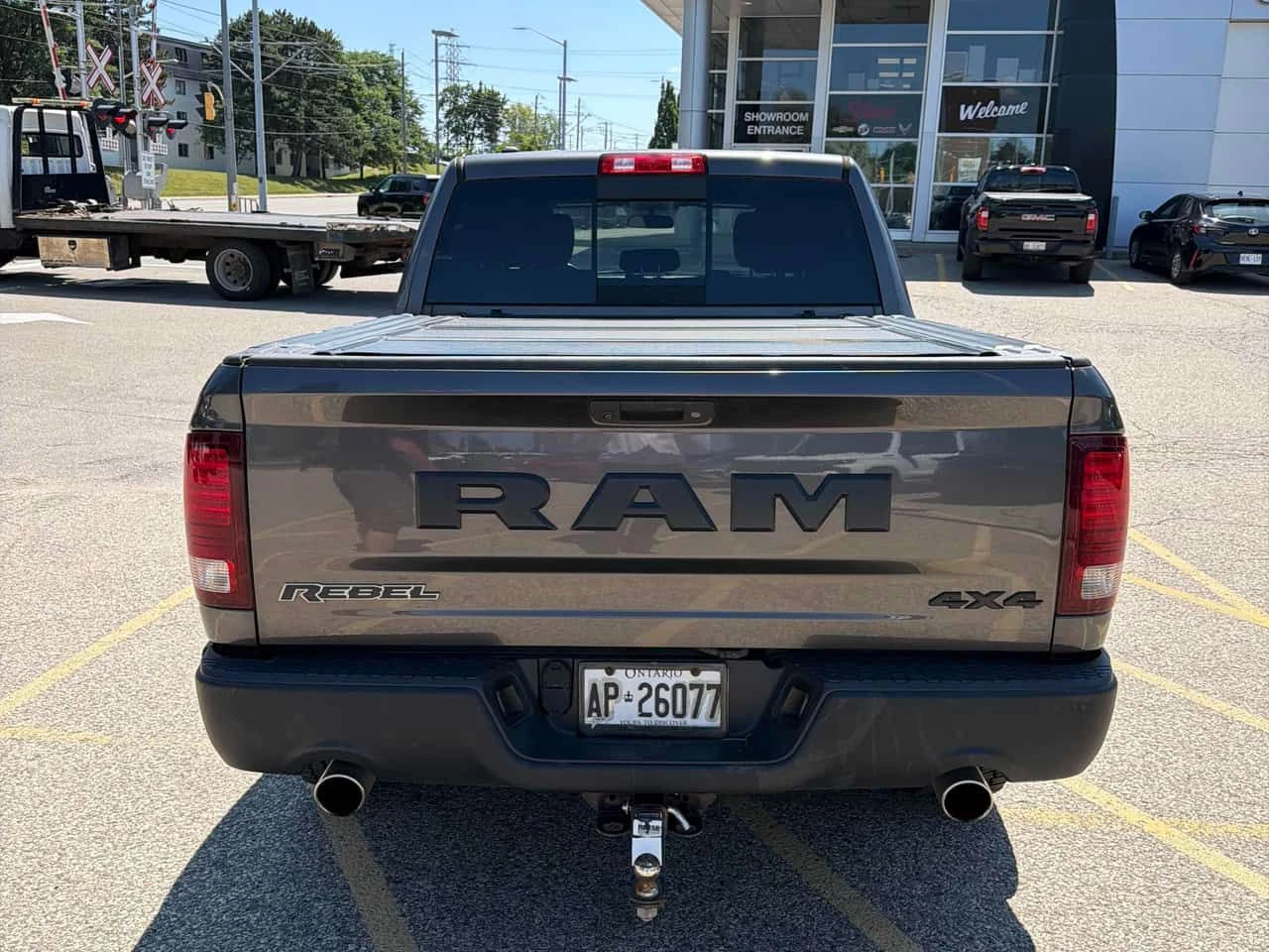 Dodge RAM 1500 Rebel | CARFAX | АВТОКРЕДИТ БЕЗ ПЪРВОНАЧАЛНА, снимка 5 - Автомобили и джипове - 55397089