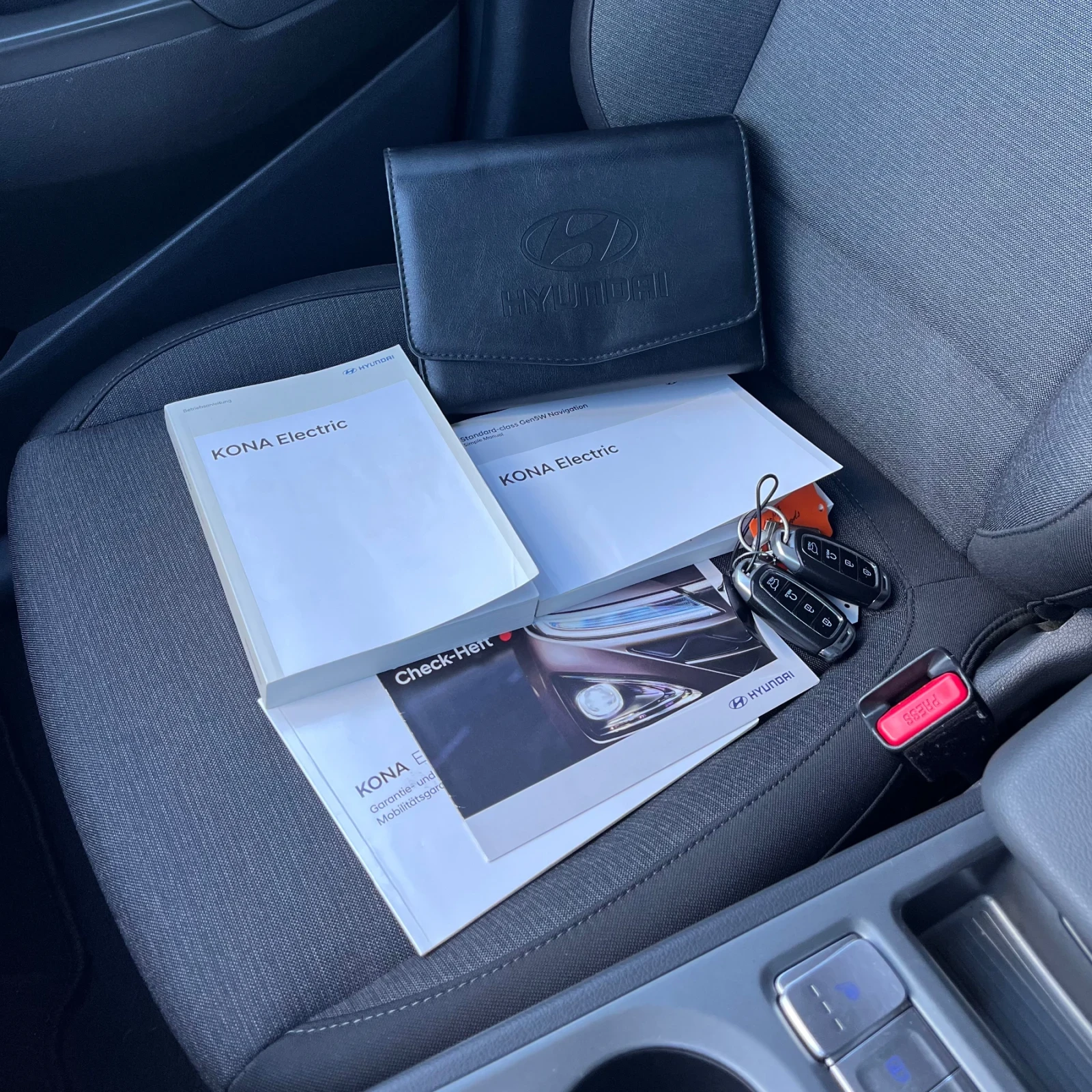 Hyundai Kona, снимка 14 - Автомобили и джипове - 55658437