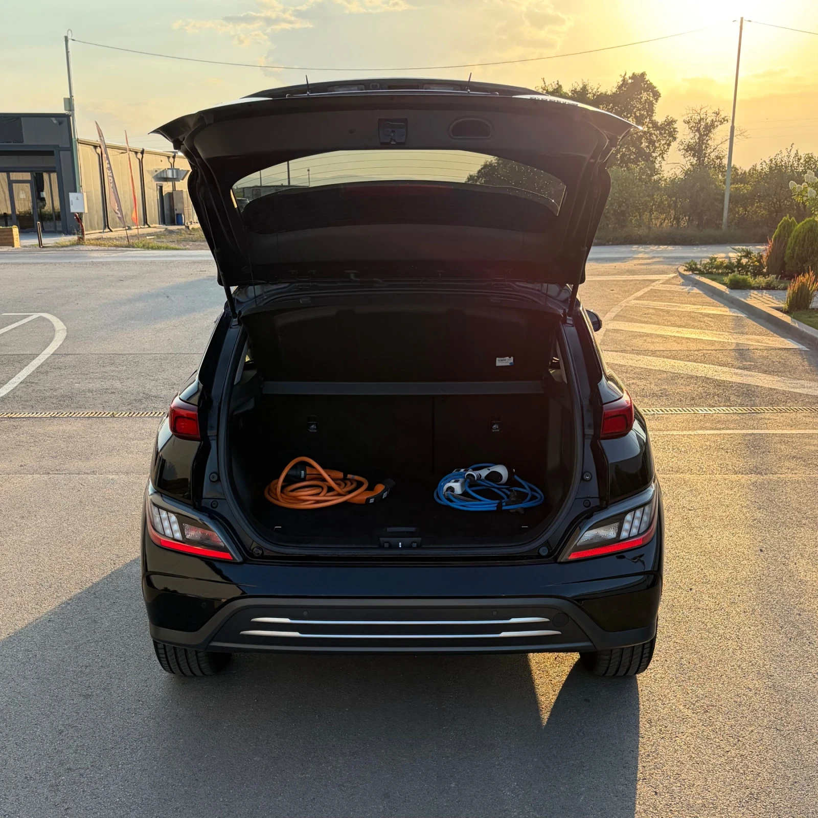 Hyundai Kona, снимка 5 - Автомобили и джипове - 55658437