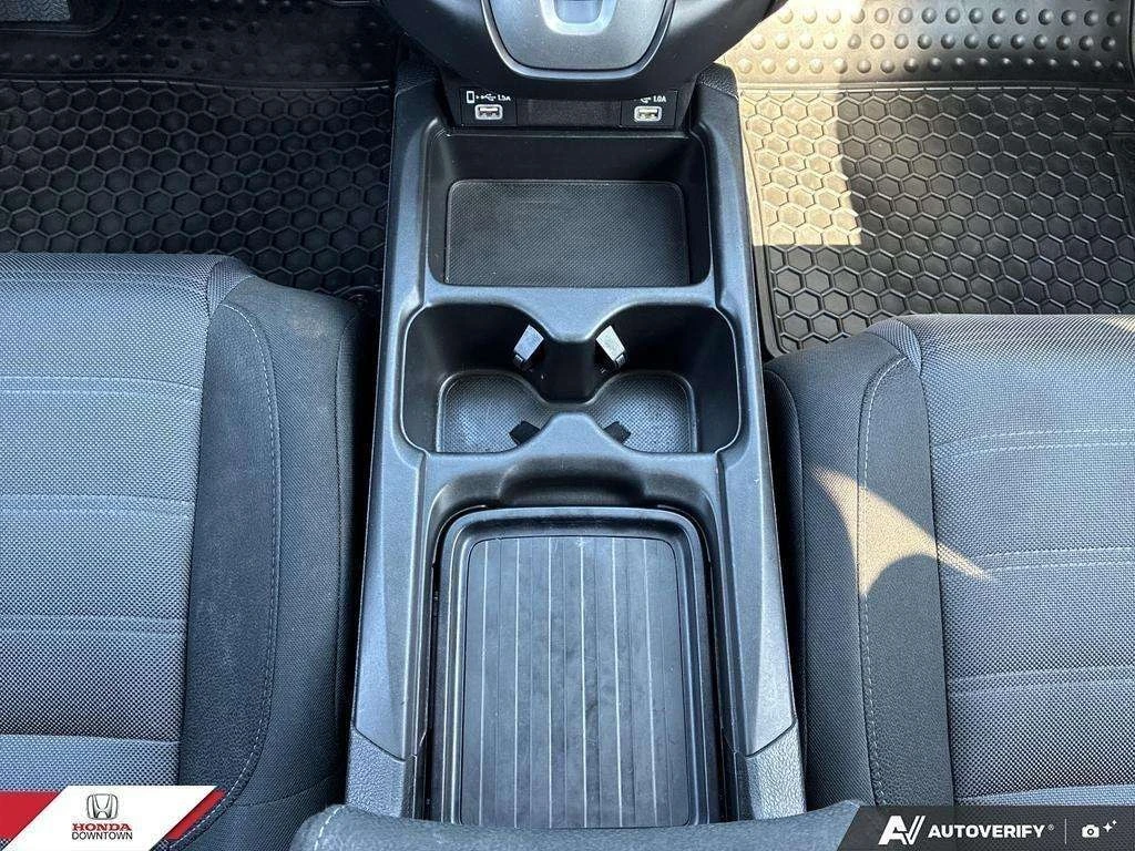Honda Cr-v * АВТОКРЕДИТ * ГЛАВНО ПРЕДСТАВИТЕЛСТВО, снимка 17 - Автомобили и джипове - 56082972