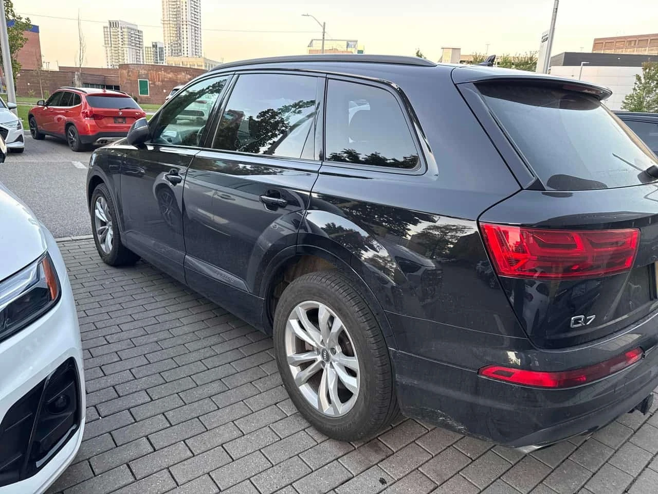 Audi Q7 * Progressiv * CARFAX * ����� �� ����������� | Mobile.bg � ����������� 2