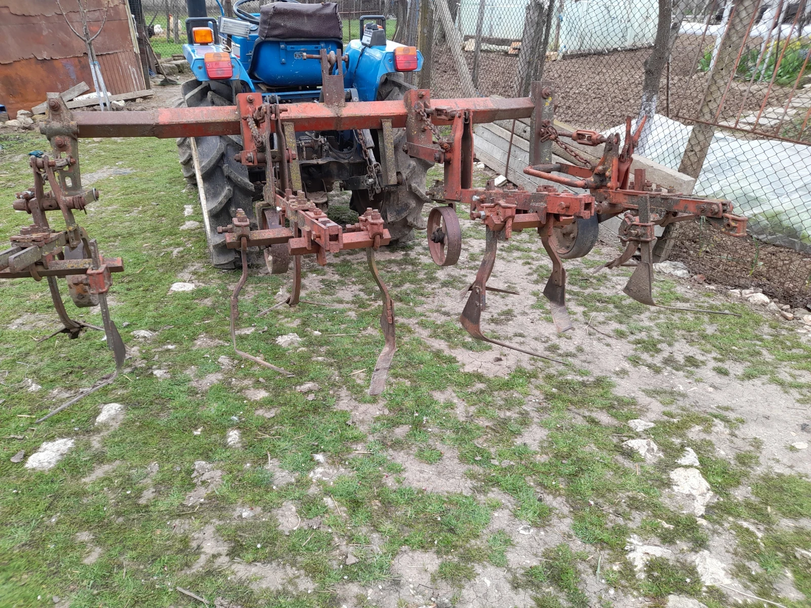 Култиватор Друга марка Окопен , снимка 3 - Селскостопанска техника - 54164085