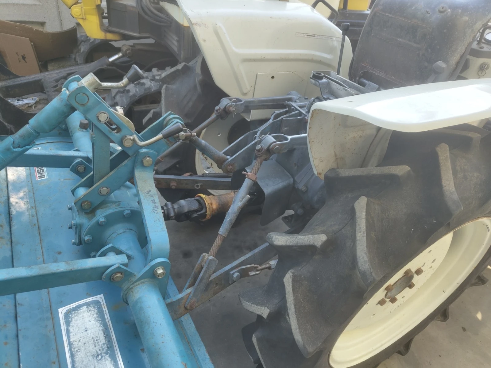 Трактор Mitsubishi SATOH-ST2040, снимка 5 - Селскостопанска техника - 54263987