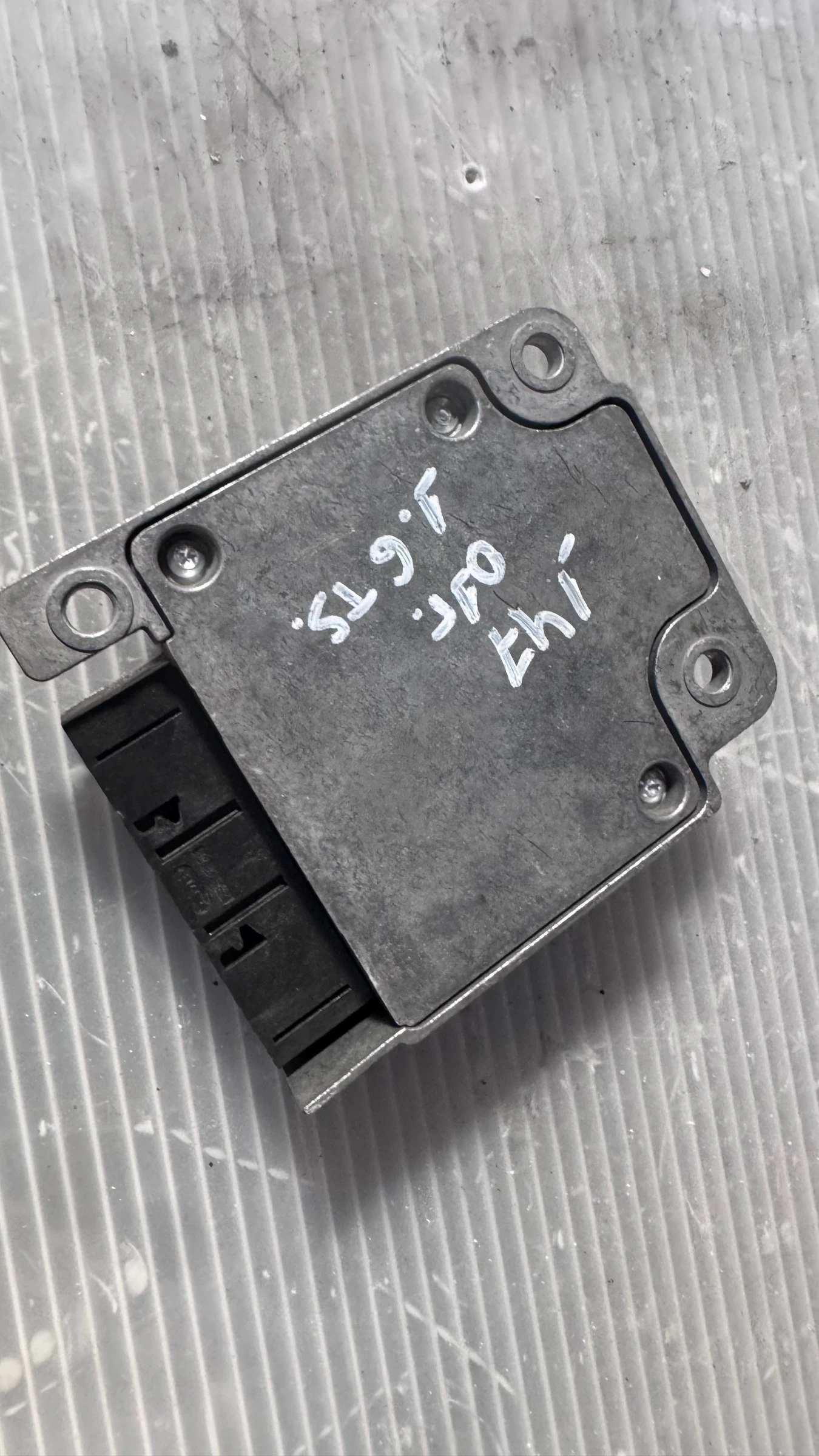 Airbag  /  /  a Alfa Romeo 147 - 46813473 / 04-320321 | Mobile.bg   2