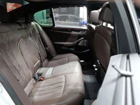 BMW 550 M550I xDrive, снимка 16