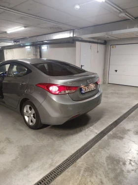 Hyundai Elantra 1, 6 I/LUXURY | Mobile.bg    6