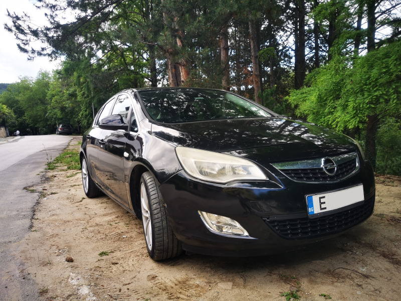 Opel Astra 1.4T NAVI, снимка 5 - Автомобили и джипове - 45902760