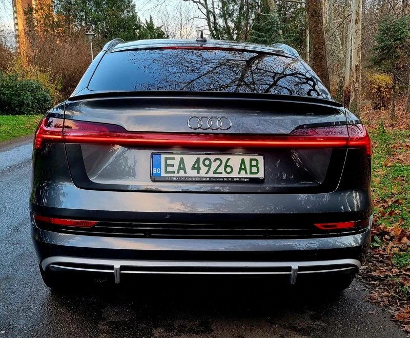 Audi E-Tron 55 SPORTBACK B&O HEAD-UP 95KW LONGRANGE S-LINE FUL, снимка 4 - Автомобили и джипове - 49536245