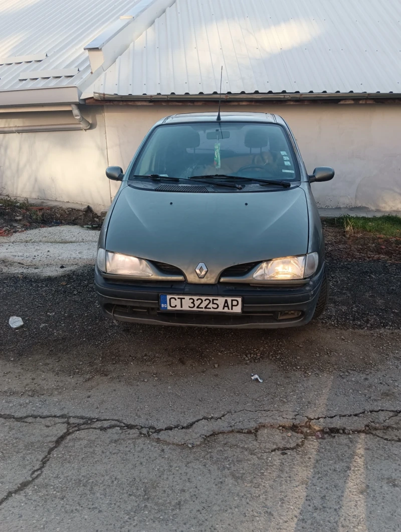 Renault Scenic, снимка 1 - Автомобили и джипове - 48401656