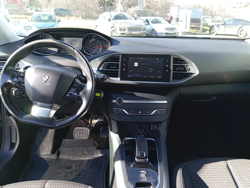 Peugeot 308 1.5 blue HDI 130k.c., снимка 13 - Автомобили и джипове - 48629823