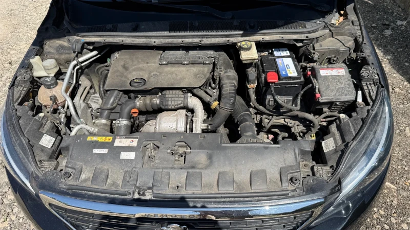 Peugeot 308 T9 1.6 Blue HDi 120 K.C. 2018г. DISTRONIC , снимка 4 - Автомобили и джипове - 50606908