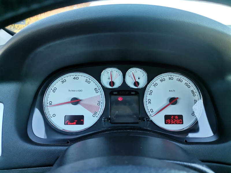 Peugeot 307, снимка 12 - Автомобили и джипове - 51672722