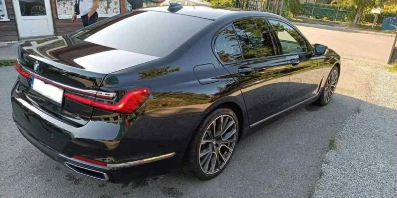 BMW 730 Xdrive / ГАРАНЦИОННА, снимка 5 - Автомобили и джипове - 51424055