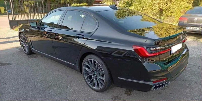 BMW 730 Xdrive / ГАРАНЦИОННА, снимка 4 - Автомобили и джипове - 51424055