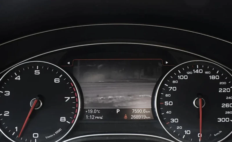 Audi A7 Head up* blindspot* Обдухване* BOSE* Night vision, снимка 13 - Автомобили и джипове - 52317930