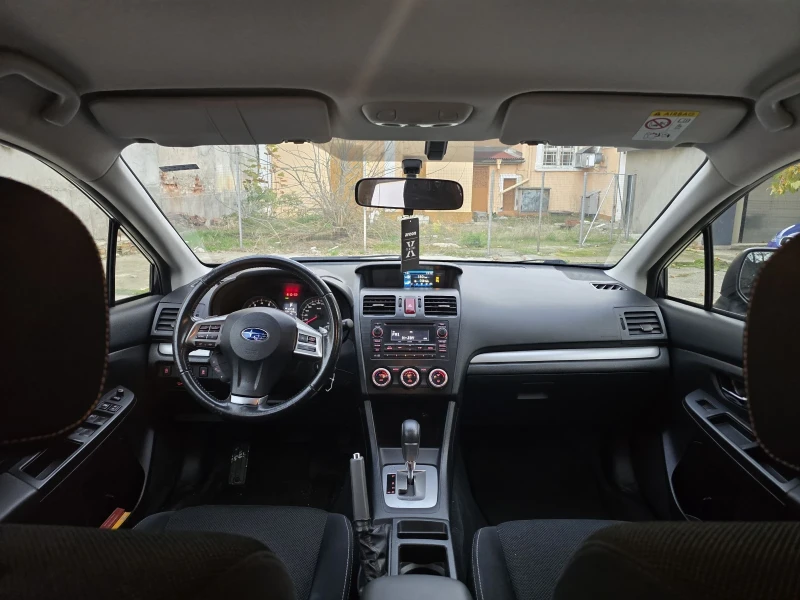 Subaru XV, снимка 8 - Автомобили и джипове - 52450881