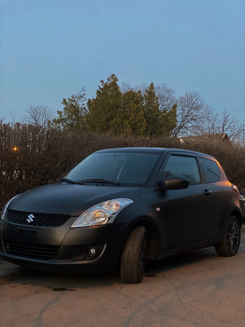 Suzuki Swift 1.3 DDIS, снимка 2 - Автомобили и джипове - 52913659
