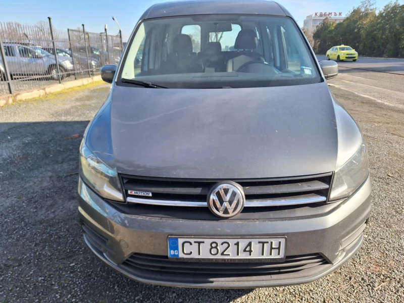VW Caddy, снимка 5 - Автомобили и джипове - 53273567