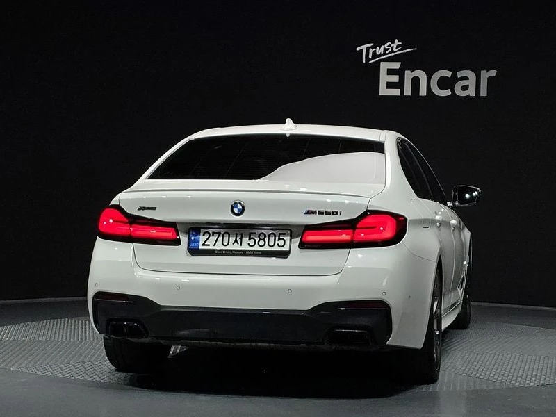 BMW 550 M550I xDrive, снимка 4 - Автомобили и джипове - 55505443