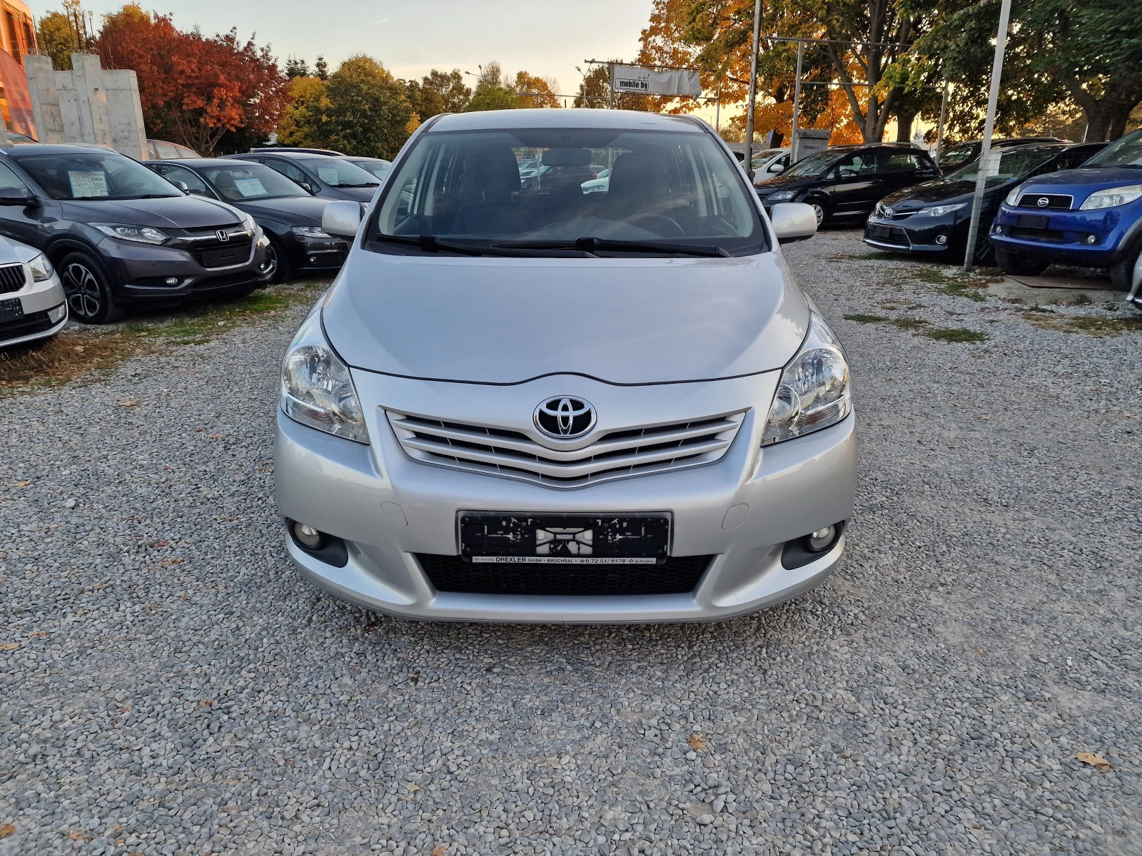 Toyota Verso 2.2D4D-150k.s-EURO5-6+ 1-AVTOMATIK - изображение 2