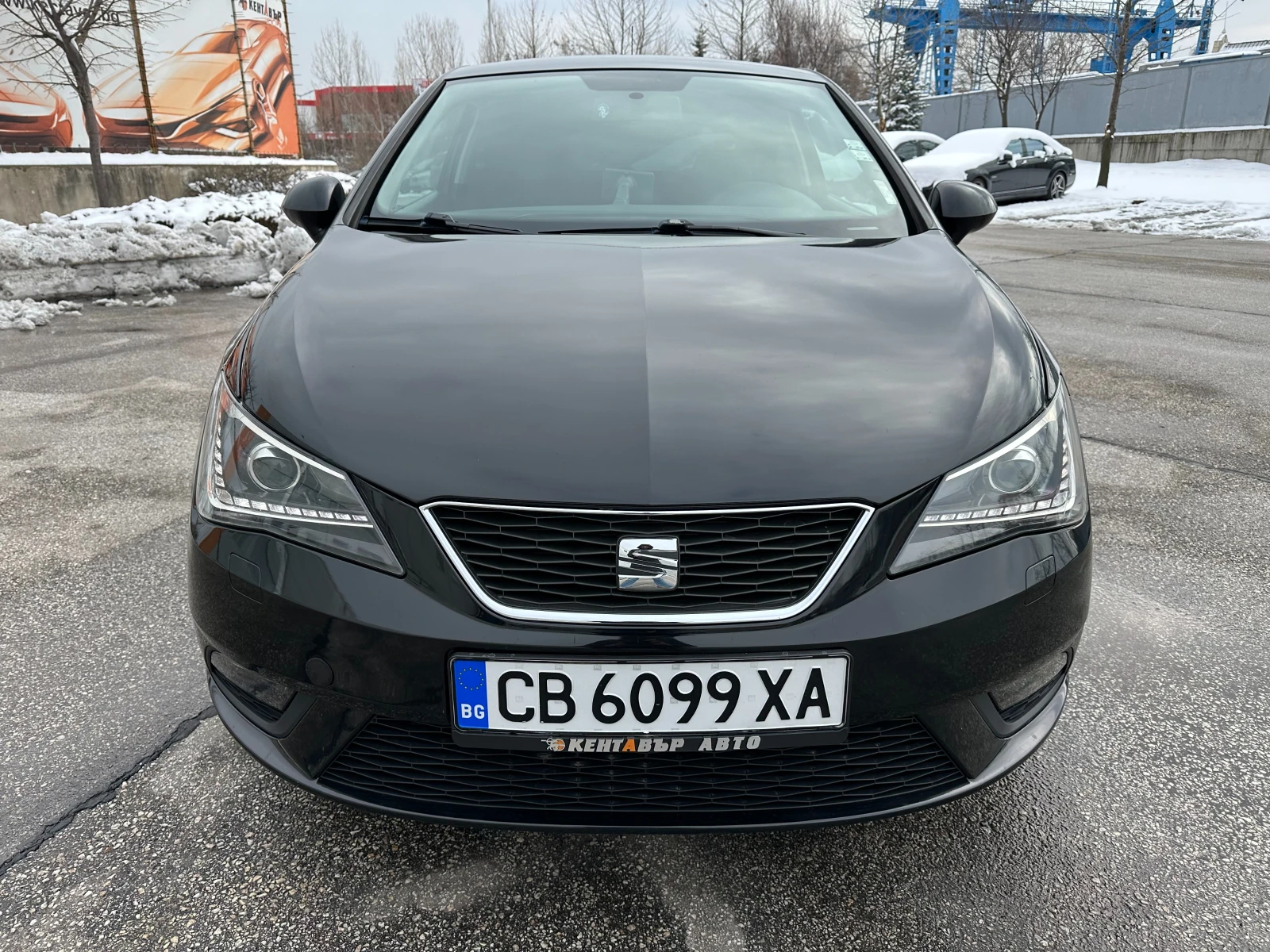 Seat Ibiza 1.2i 86 к.с. - изображение 7