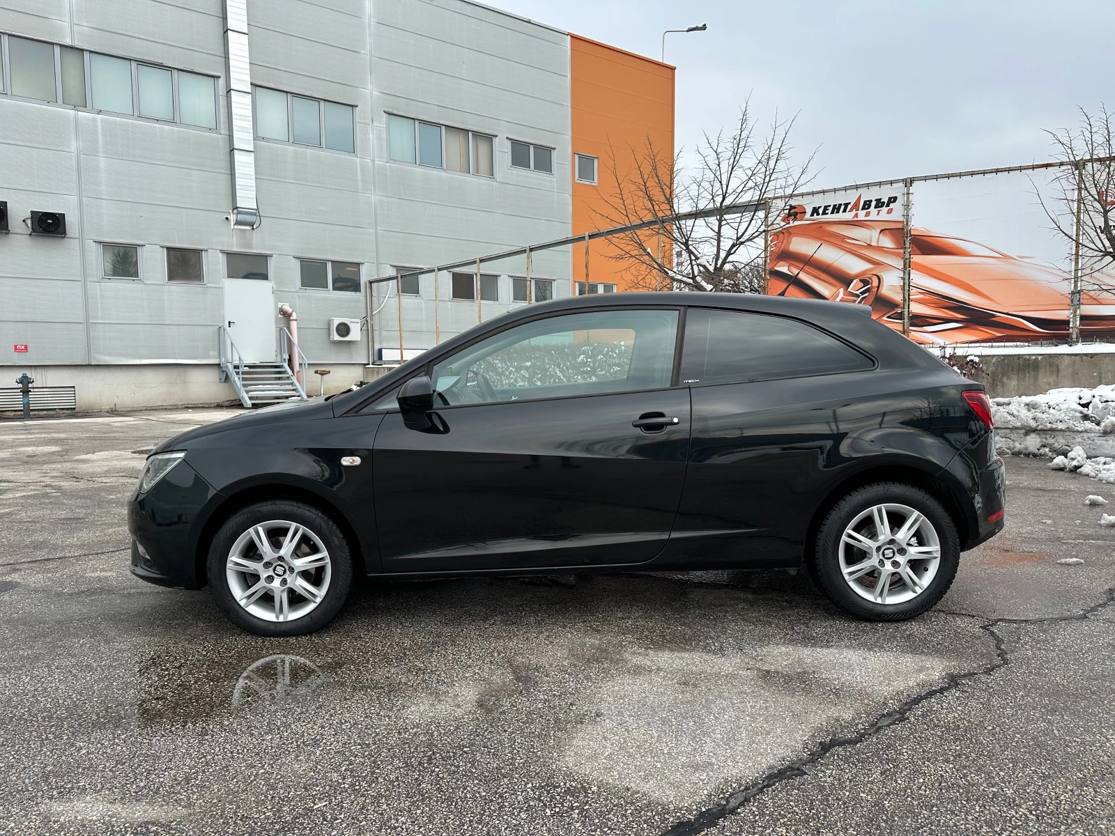 Seat Ibiza 1.2i 86 к.с. - изображение 2