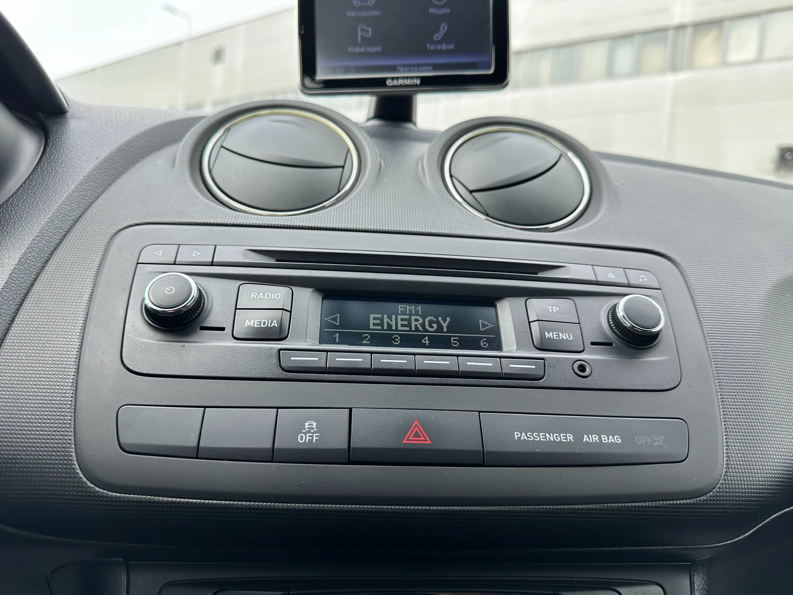 Seat Ibiza 1.2i 86 к.с. | Mobile.bg — изображение 13