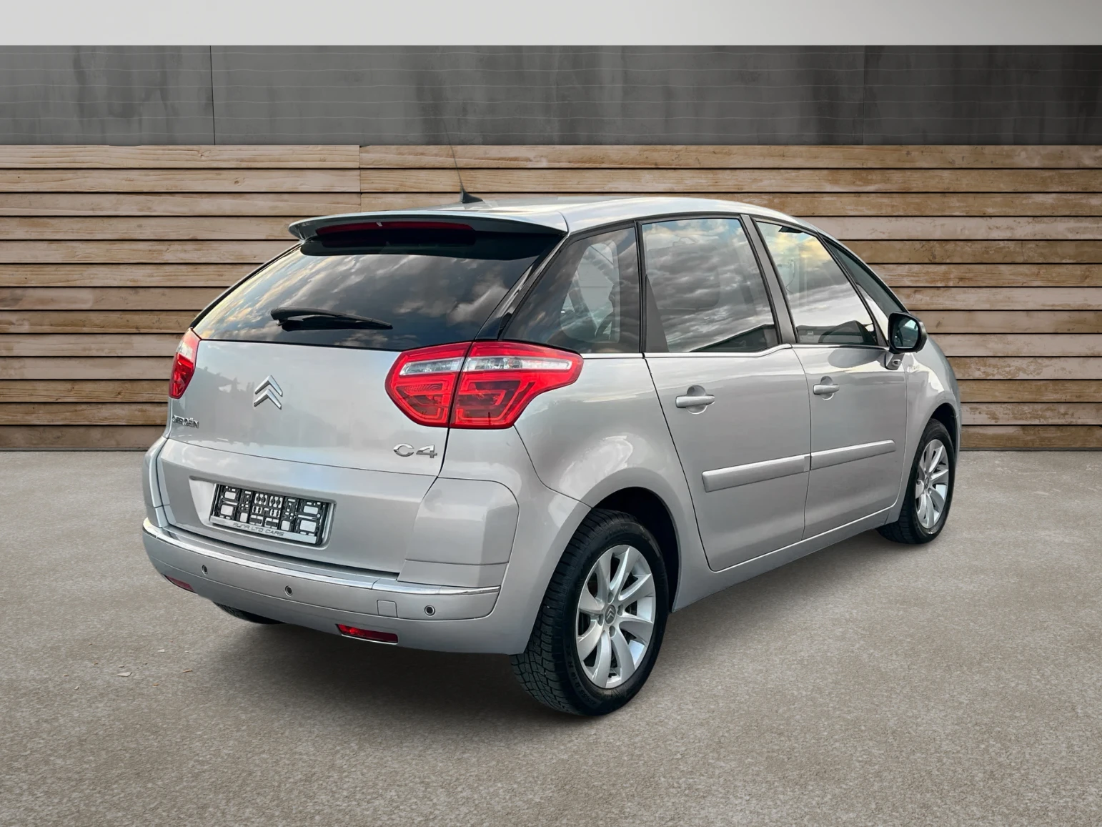 Citroen C4 Picasso 2.0HDi EURO5 Отлично техническо състояние - изображение 6