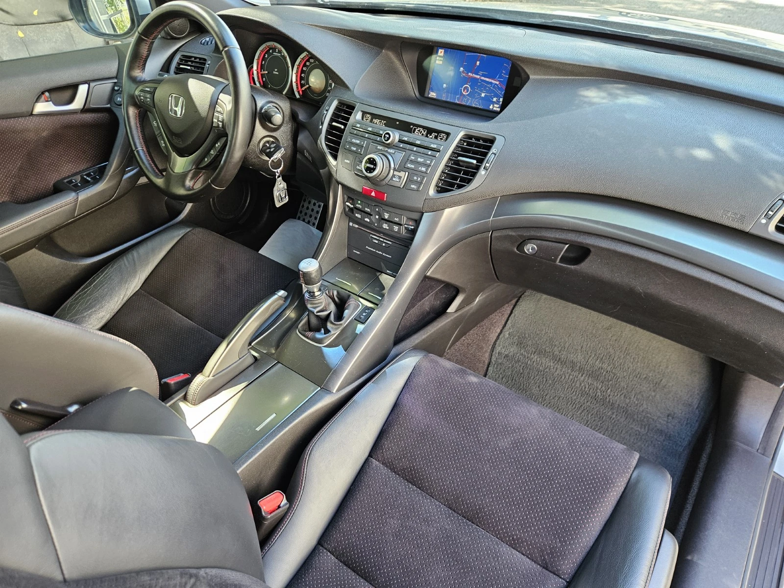 Honda Accord 2.4i-VTEC * Type S * Distronic* Advanced Safe* NAV | Mobile.bg   15