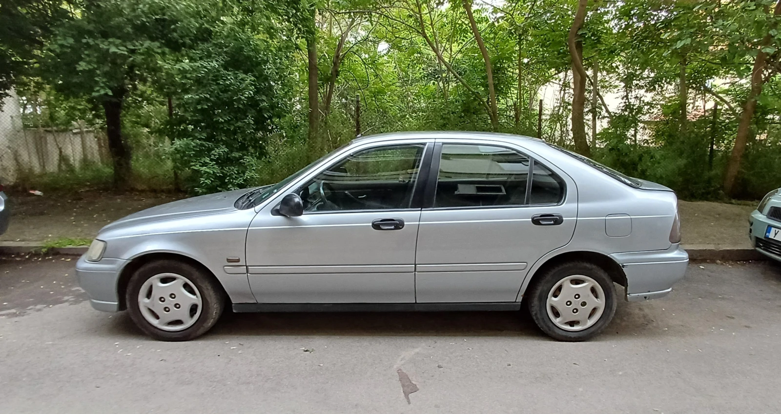Honda Civic 1.4i - изображение 3