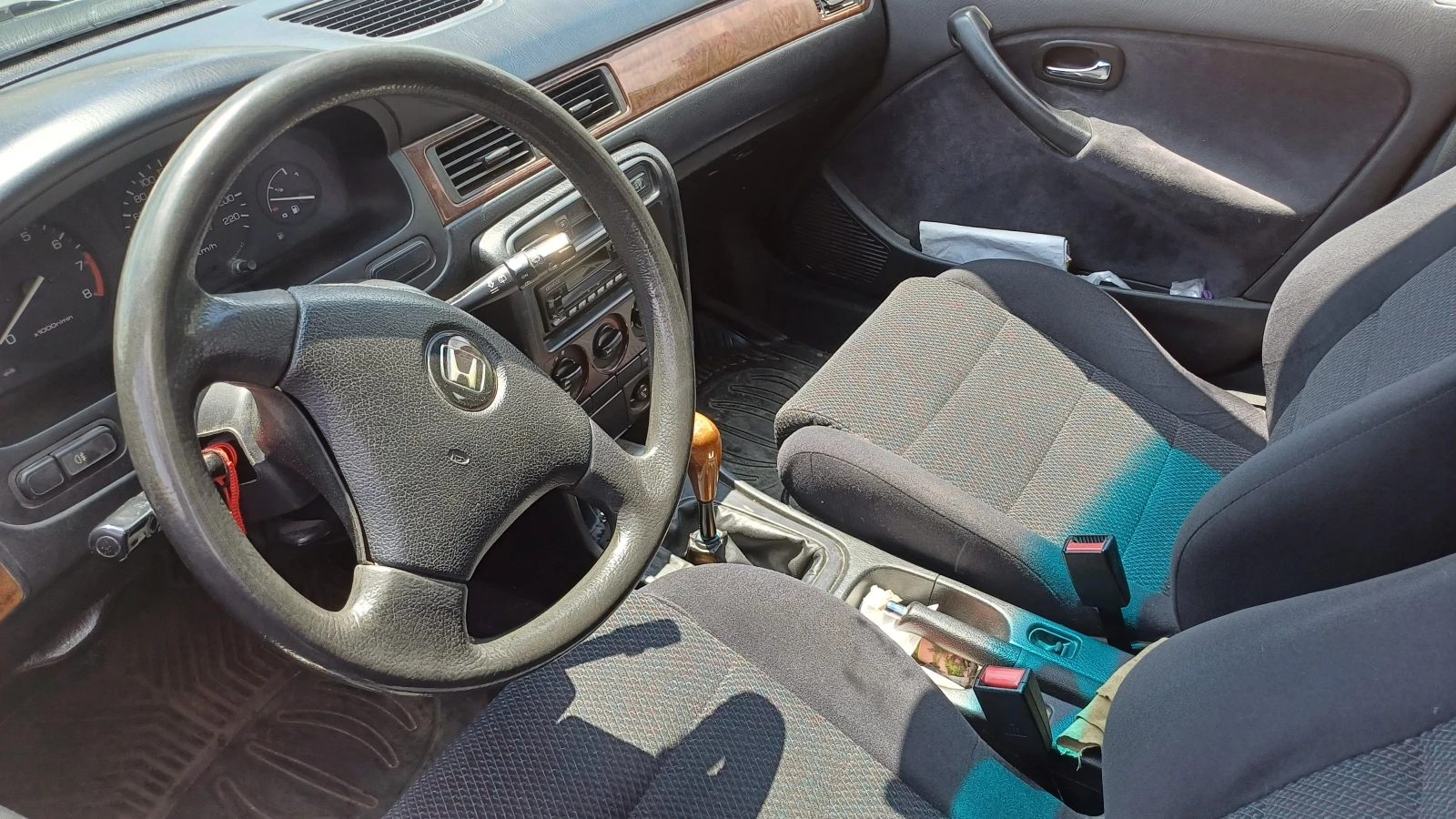 Honda Civic 1.4i - изображение 8