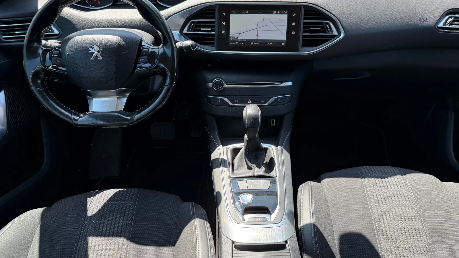 Peugeot 308 T9 1.6 Blue HDi 120 K.C. 2018г. DISTRONIC  - изображение 6
