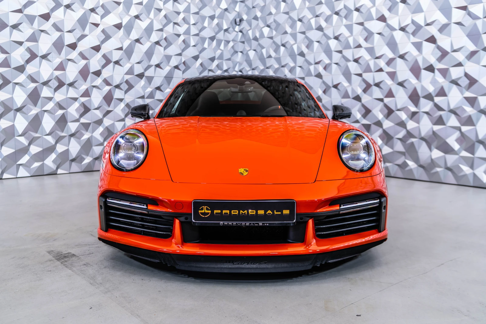 Porsche 911 Turbo S* Carbon* SportChrono* Bose - изображение 2