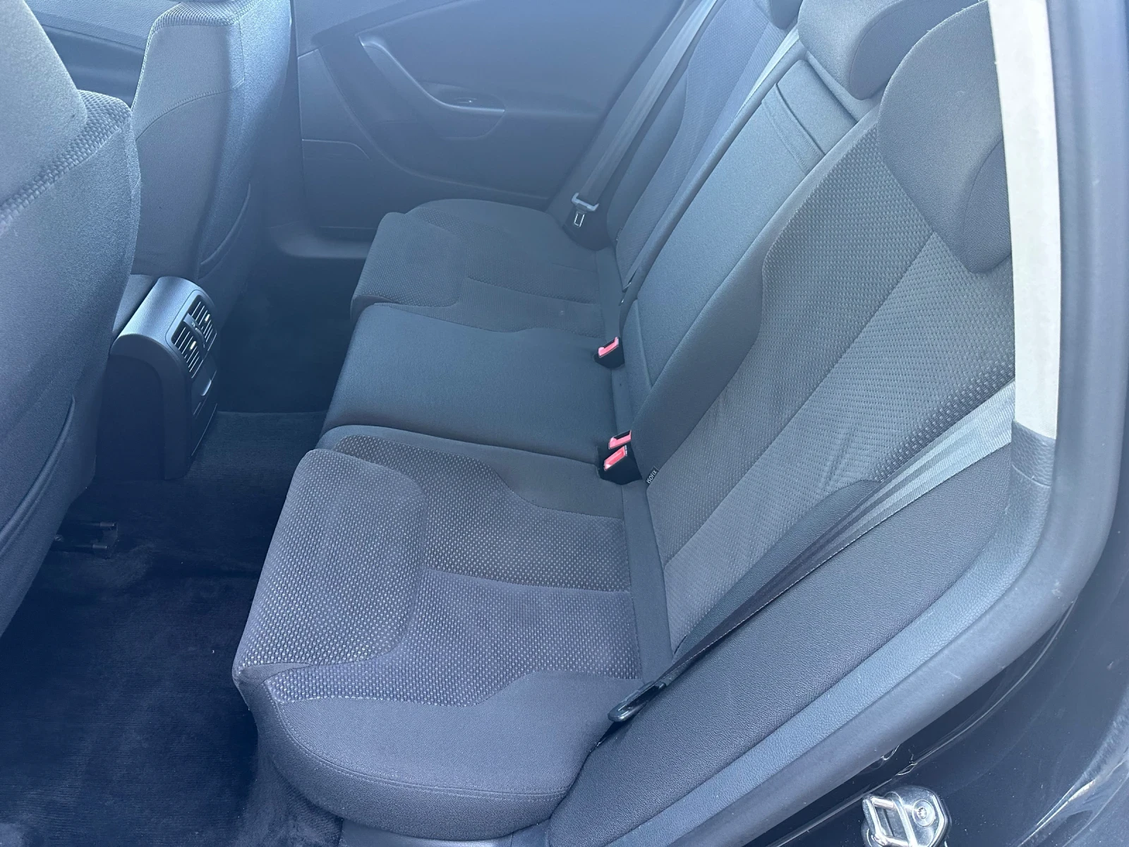 VW Passat 2.0 TDI Common Rail ! - изображение 10