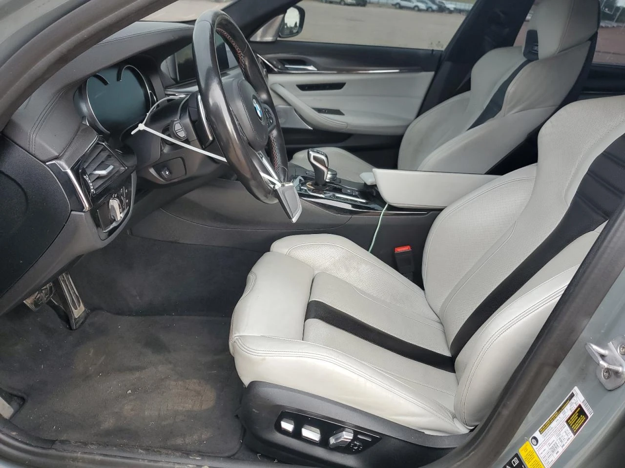 BMW M5  - изображение 7