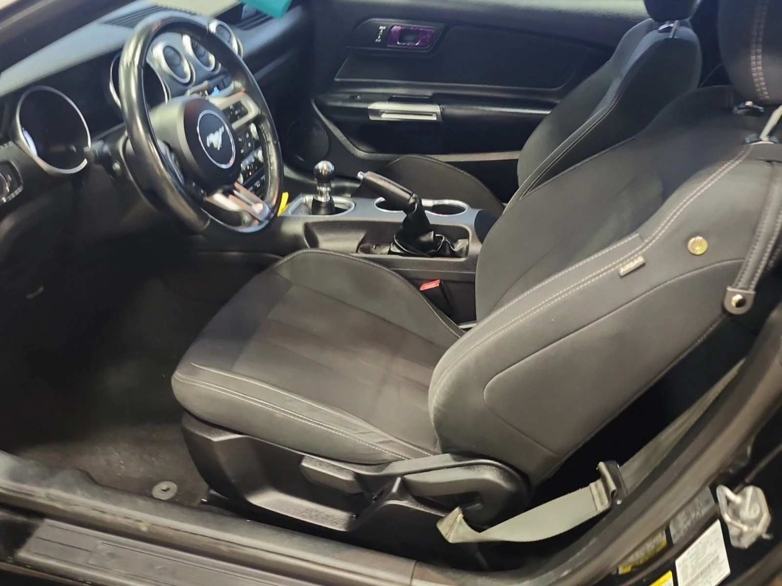 Ford Mustang ECOBOOST * * CARFAX * *   * *  | Mobile.bg   5