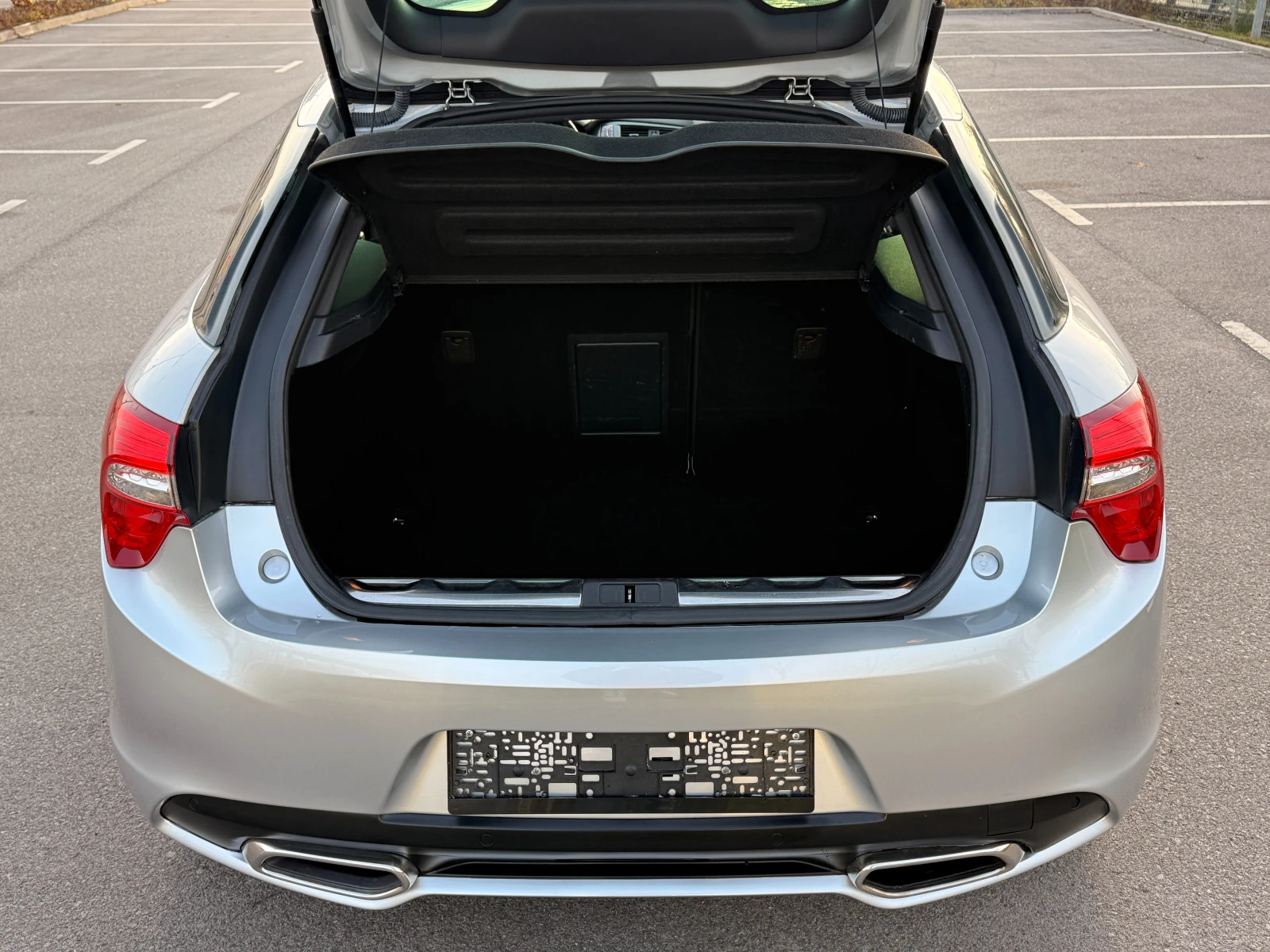 Citroen DS5 2.0HDI* FULL* СЕРВИЗНА ИСТОРИЯ*  - изображение 7