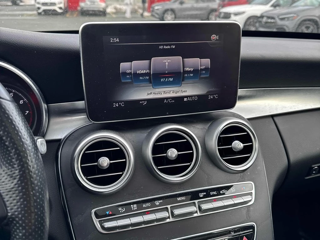 Mercedes-Benz C 300 * CARFAX * ���� �� �������� | Mobile.bg � ����������� 9