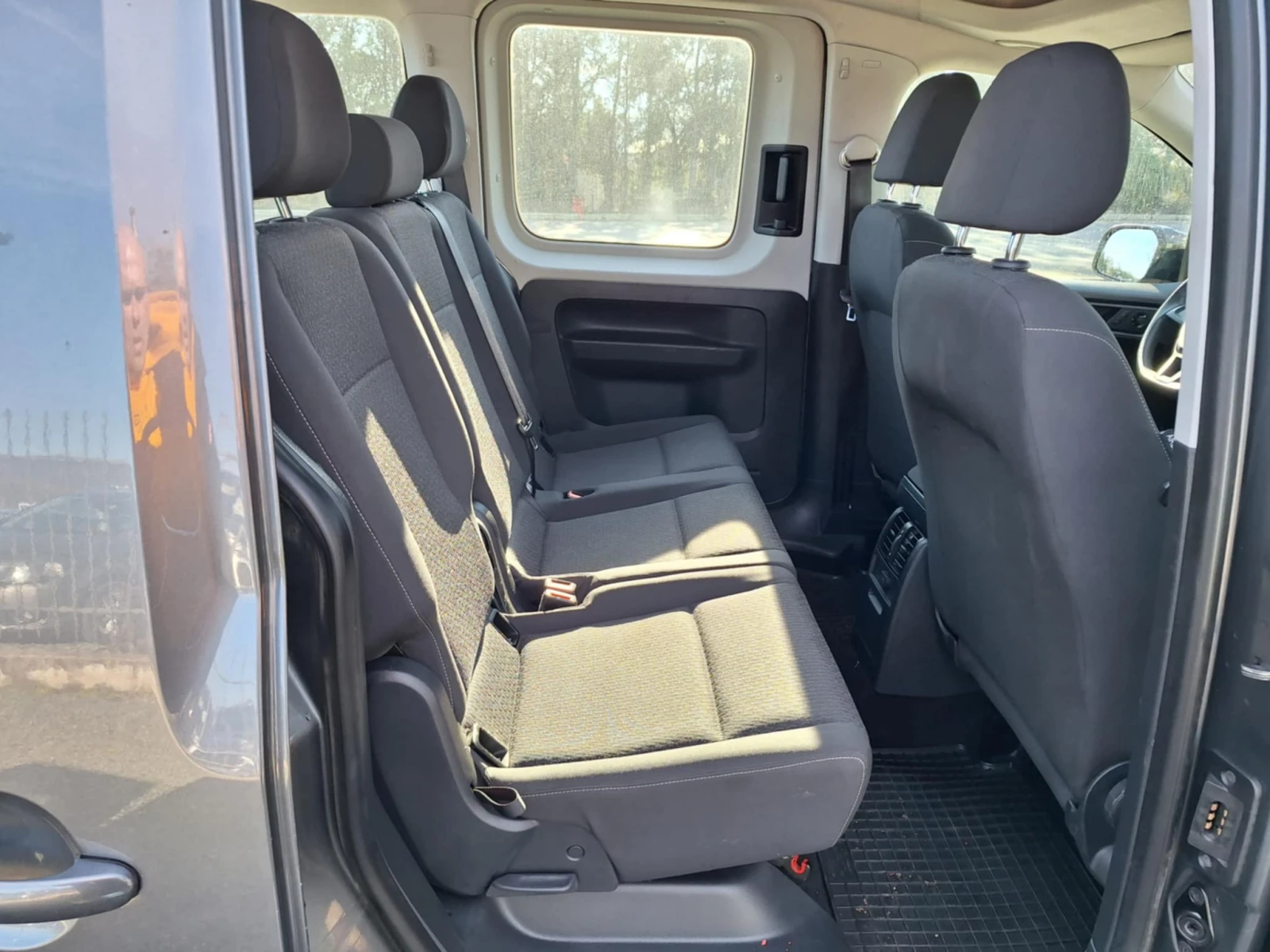 VW Caddy | Mobile.bg � ����������� 14