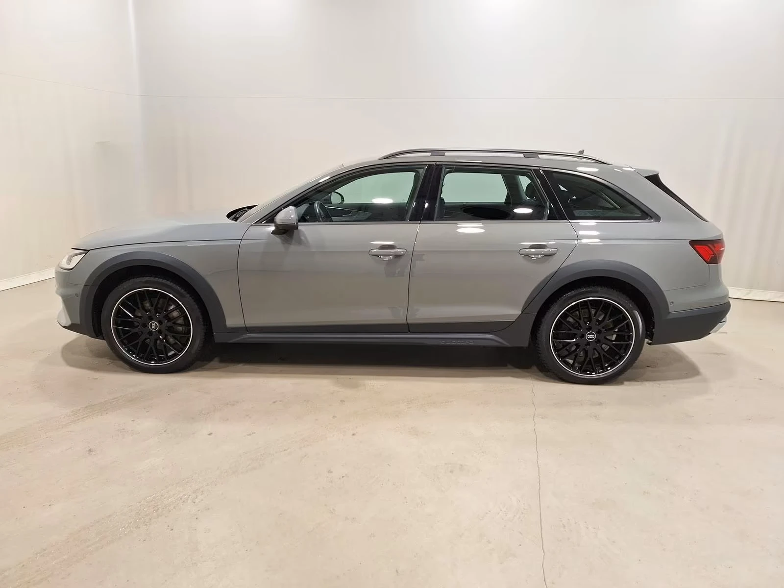 Audi A4 Allroad 2.0 3.0D - изображение 3
