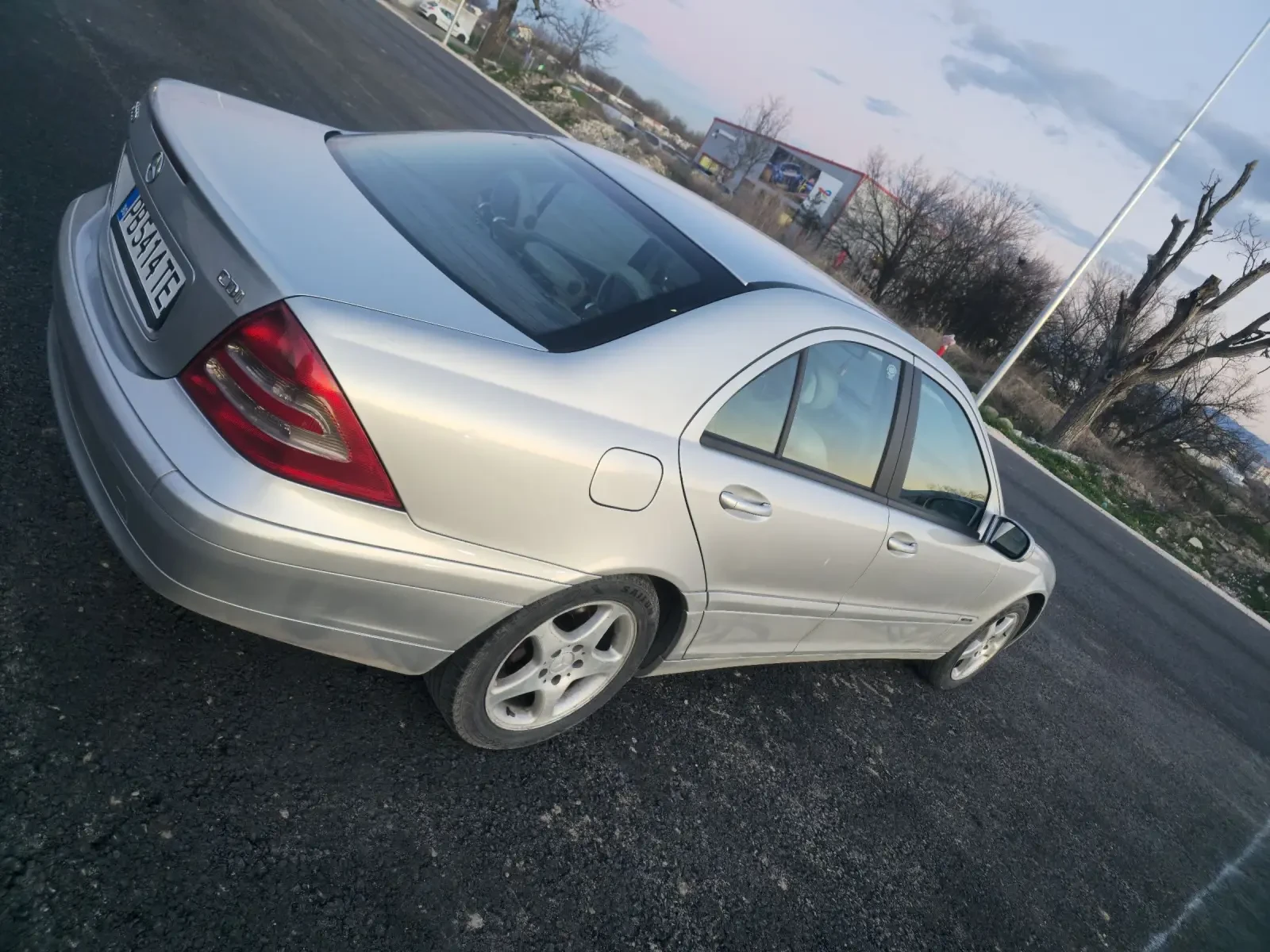 Mercedes-Benz C 220 2.2 - изображение 6