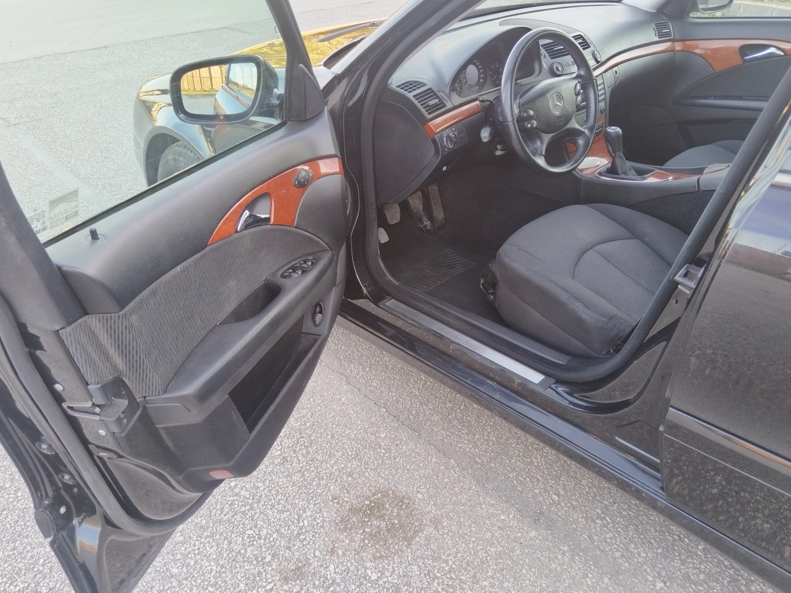 Mercedes-Benz E 200 136�.� | Mobile.bg � ����������� 17