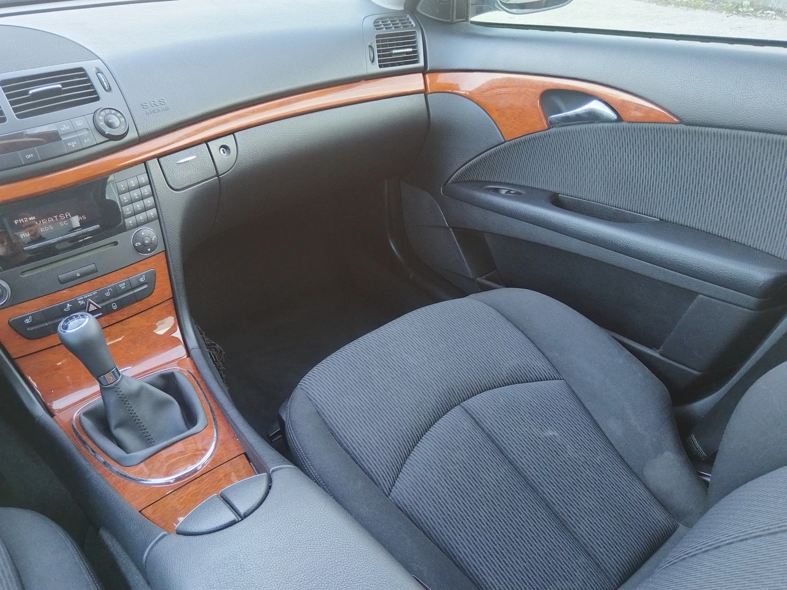 Mercedes-Benz E 200 136�.� | Mobile.bg � ����������� 13