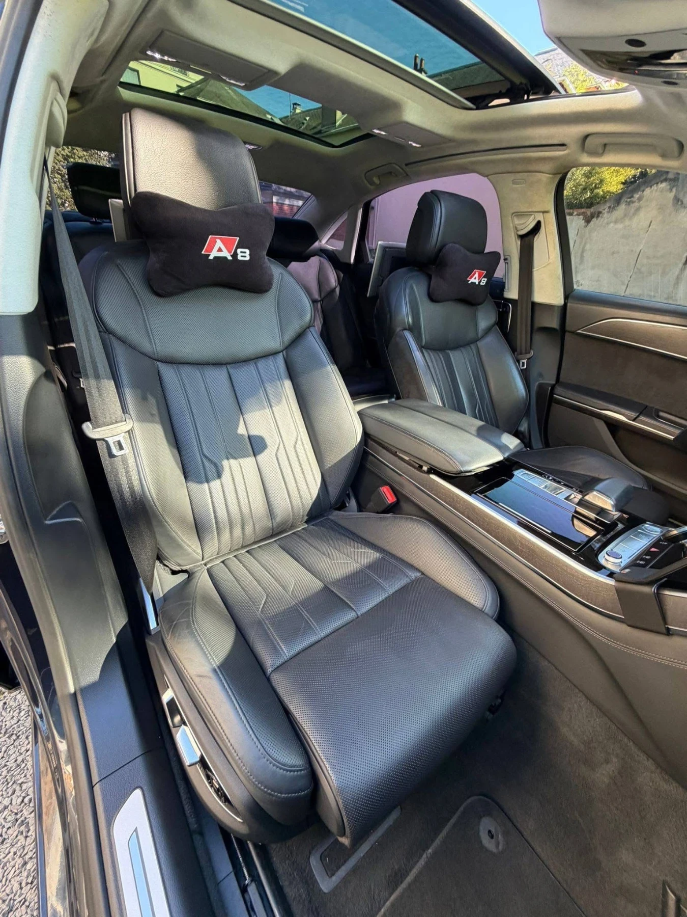 Audi A8 50TDI QUATTRO LONG ПАНО B&O 3XTV ЛИЗИНГ 100%, снимка 11 - Автомобили и джипове - 54286171